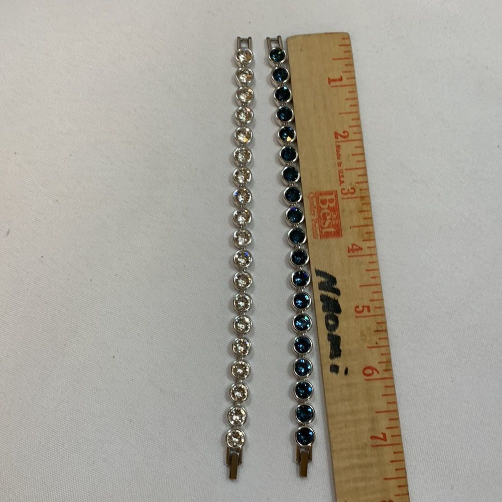 Swarovski Touchtone Crystal bracelet.  Crystal (blue has sold) - Picture 7 of 7